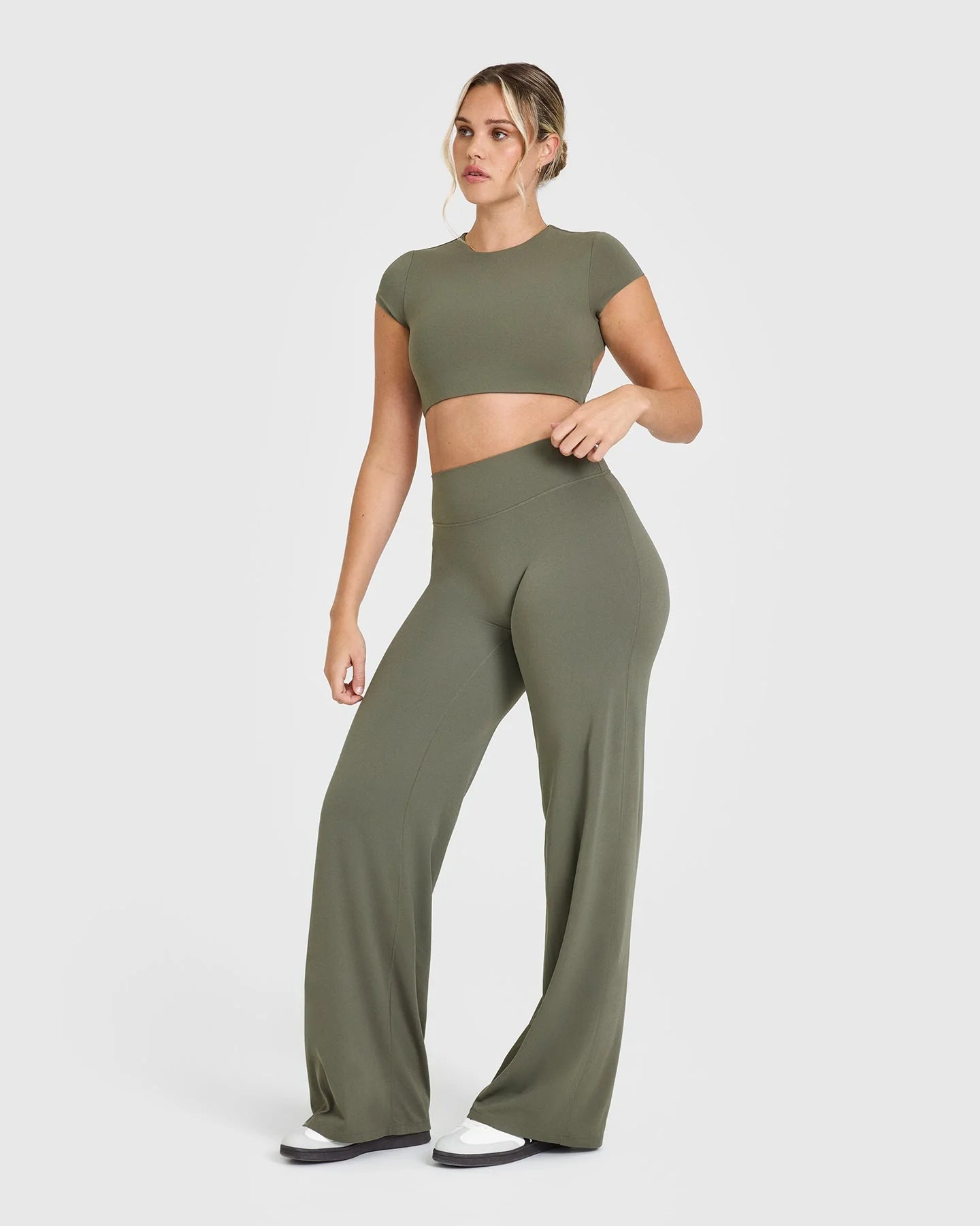 Icon SculptFlex™ Straight Leggings