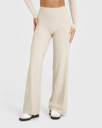 Icon SculptFlex™ Straight Leggings
